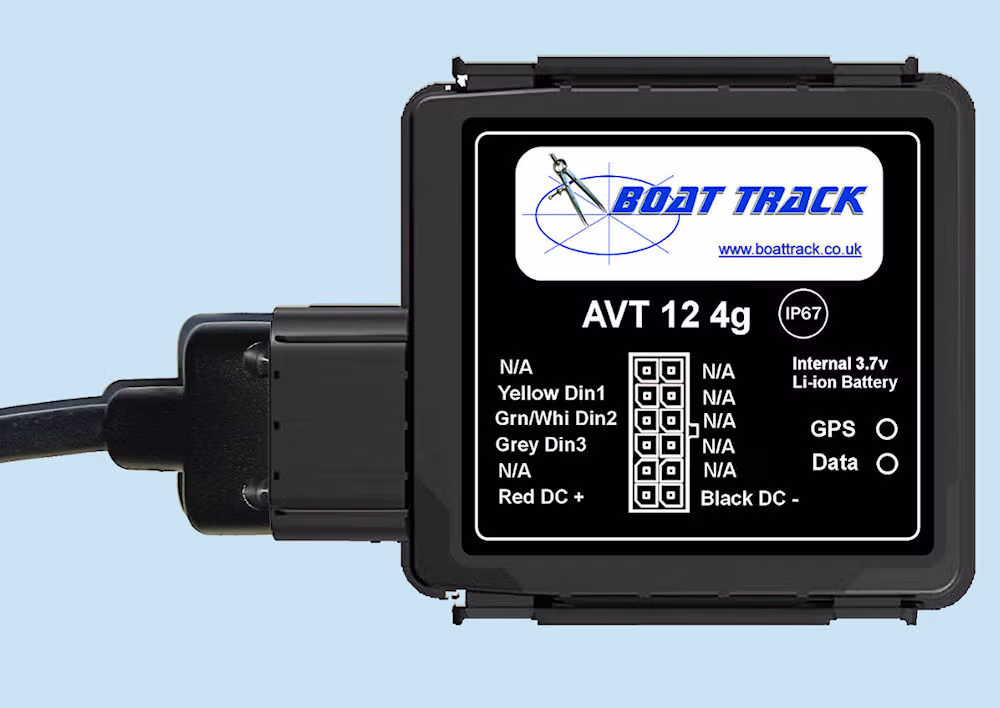 Professional Weatherproof Tracker with internal battery backup
